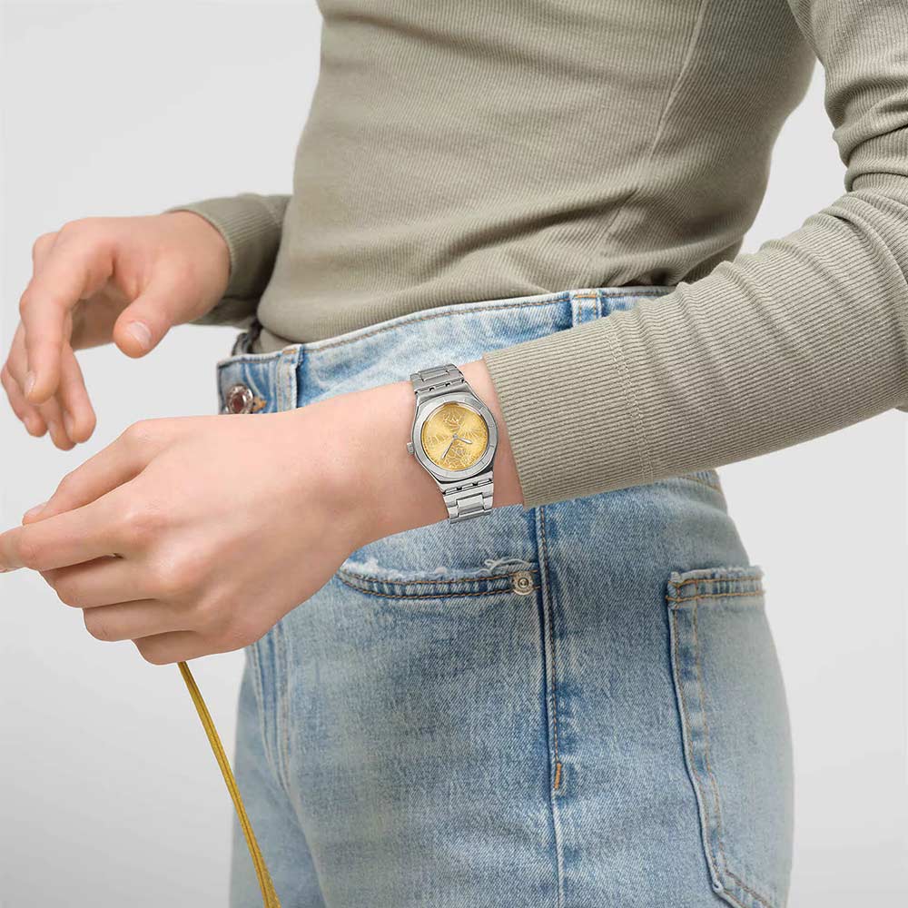 ساعت مچی زنانه سواچ، کد YLS236G