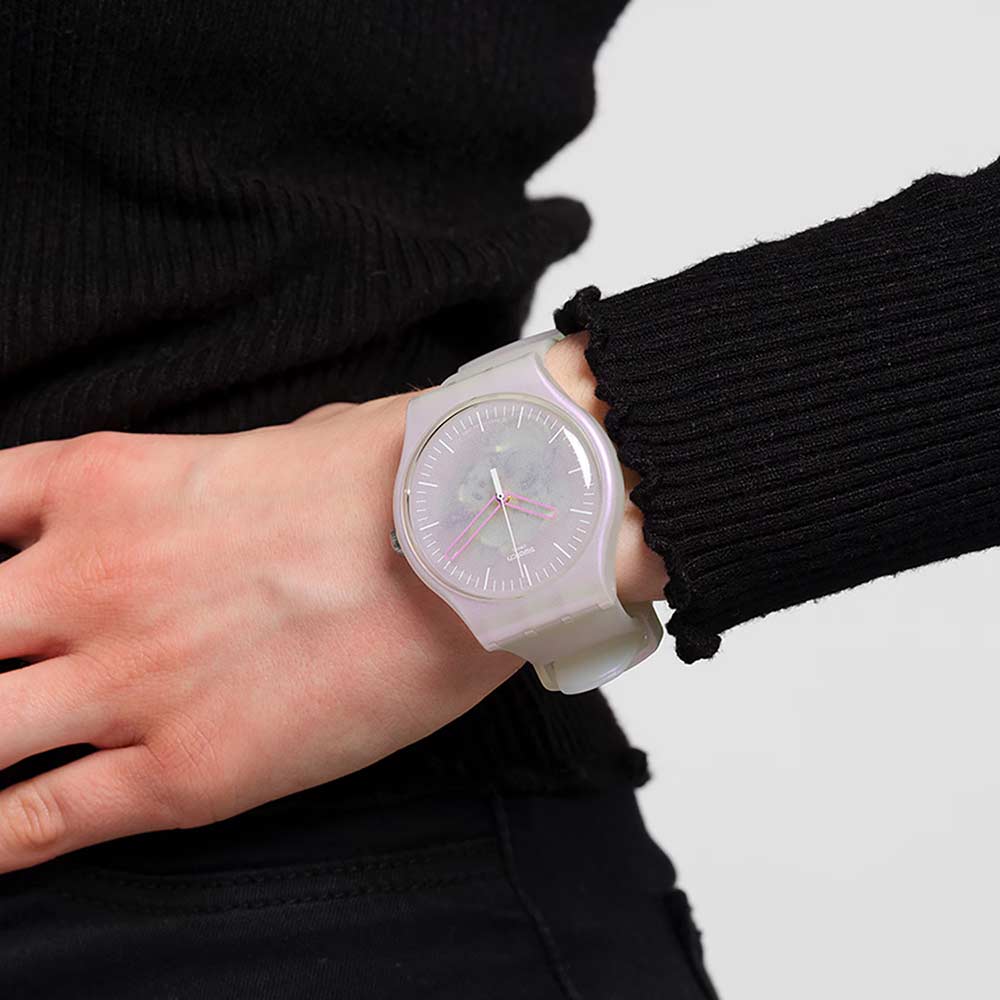 ساعت مچی مردانه سواچ، کد SUOK155