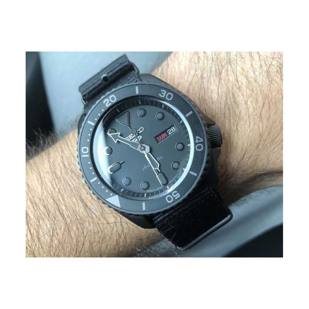 ساعت مچی مردانه سیکو، زیرمجموعه Seiko 5, کد SBSA025